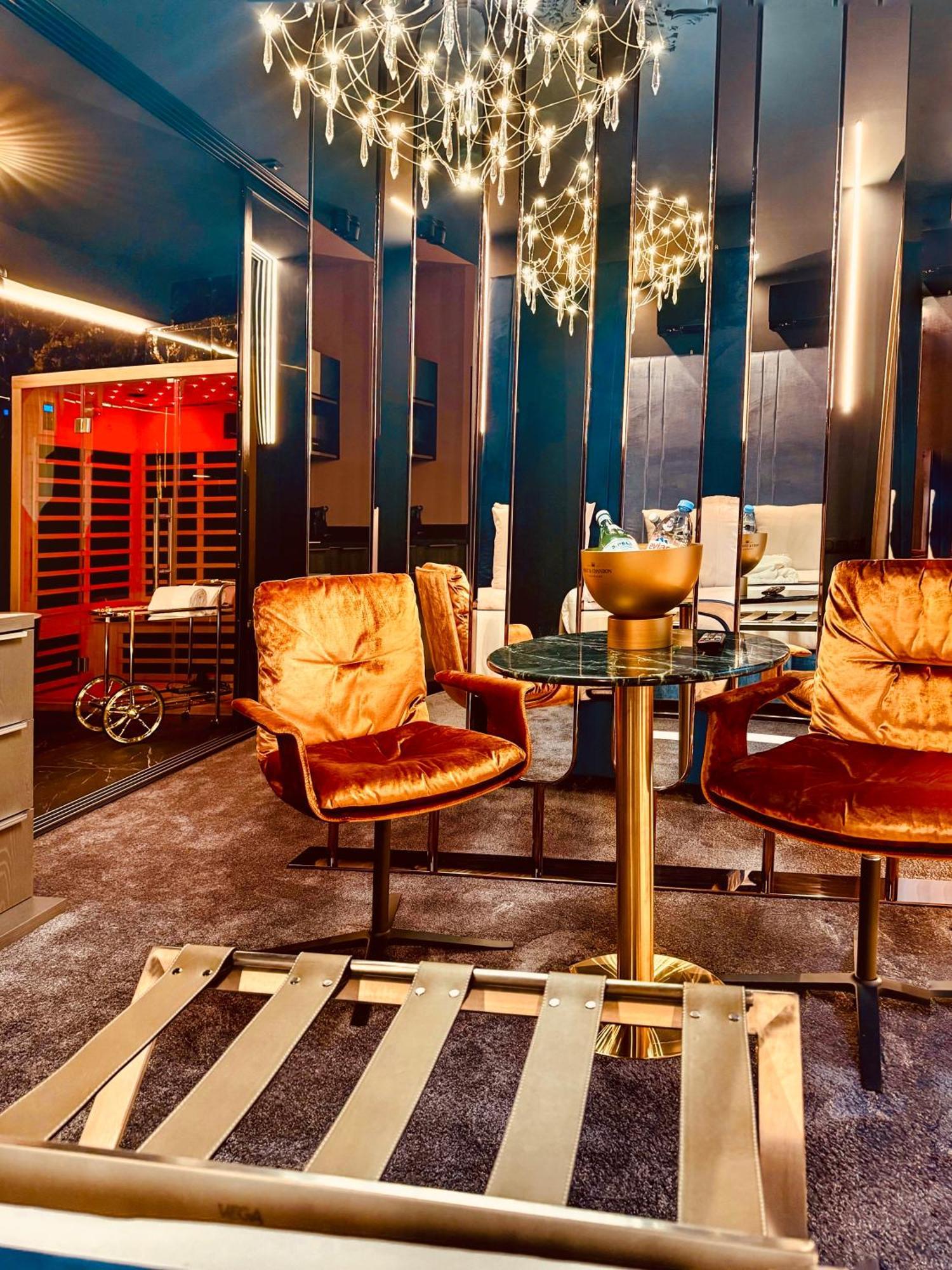 Life Voyage Residence & Spa - Strasbourg'S City Center Luxury Experience Esterno foto