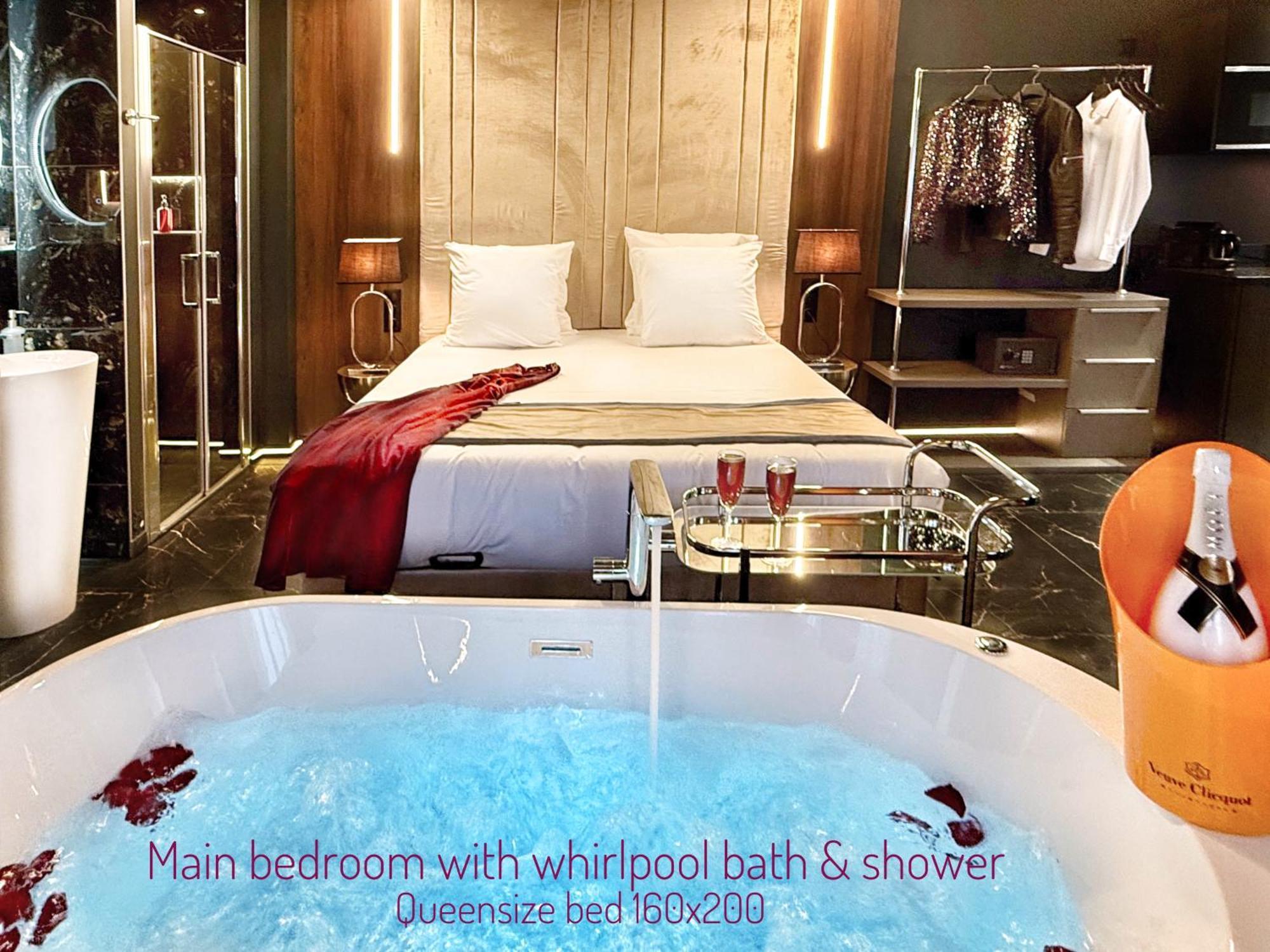Life Voyage Residence & Spa - Strasbourg'S City Center Luxury Experience Esterno foto